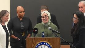 Rümeysa Öztürk, Logan Havalimanı’nda Basın Toplantısı Düzenledi
