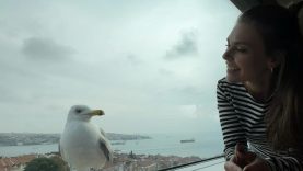 Aslı Enver’in 41. Yaş Doğum Günü Kutlaması Sosyal Medyayı Salladı!