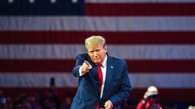 Donald Trump: Katar’ın ABD’ye Uçak Hediye Edeceği İddialarını Yorumladı